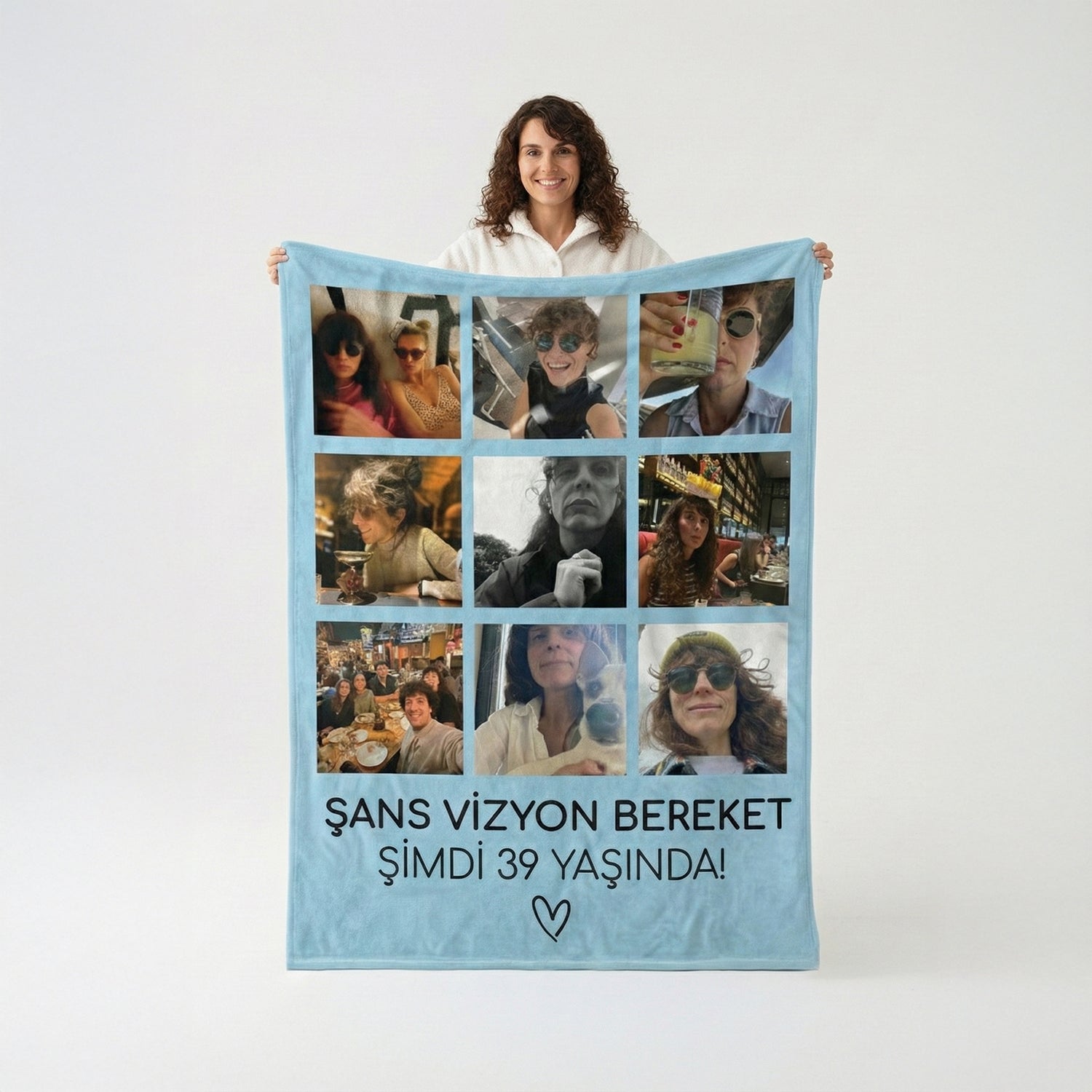 Bonibom Resim Çift Kolajlı Battaniye