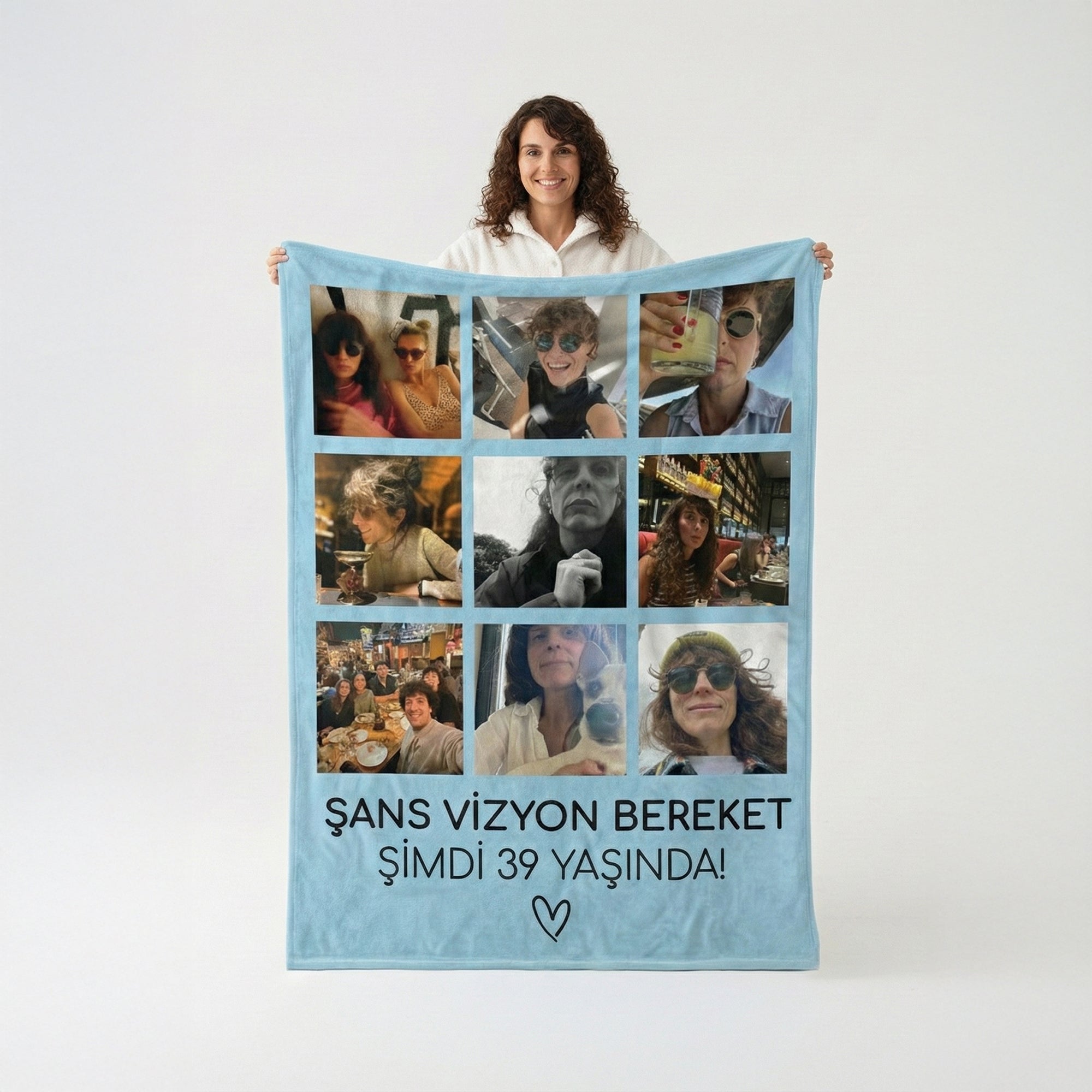 Bonibom Resim Çift Kolajlı Battaniye