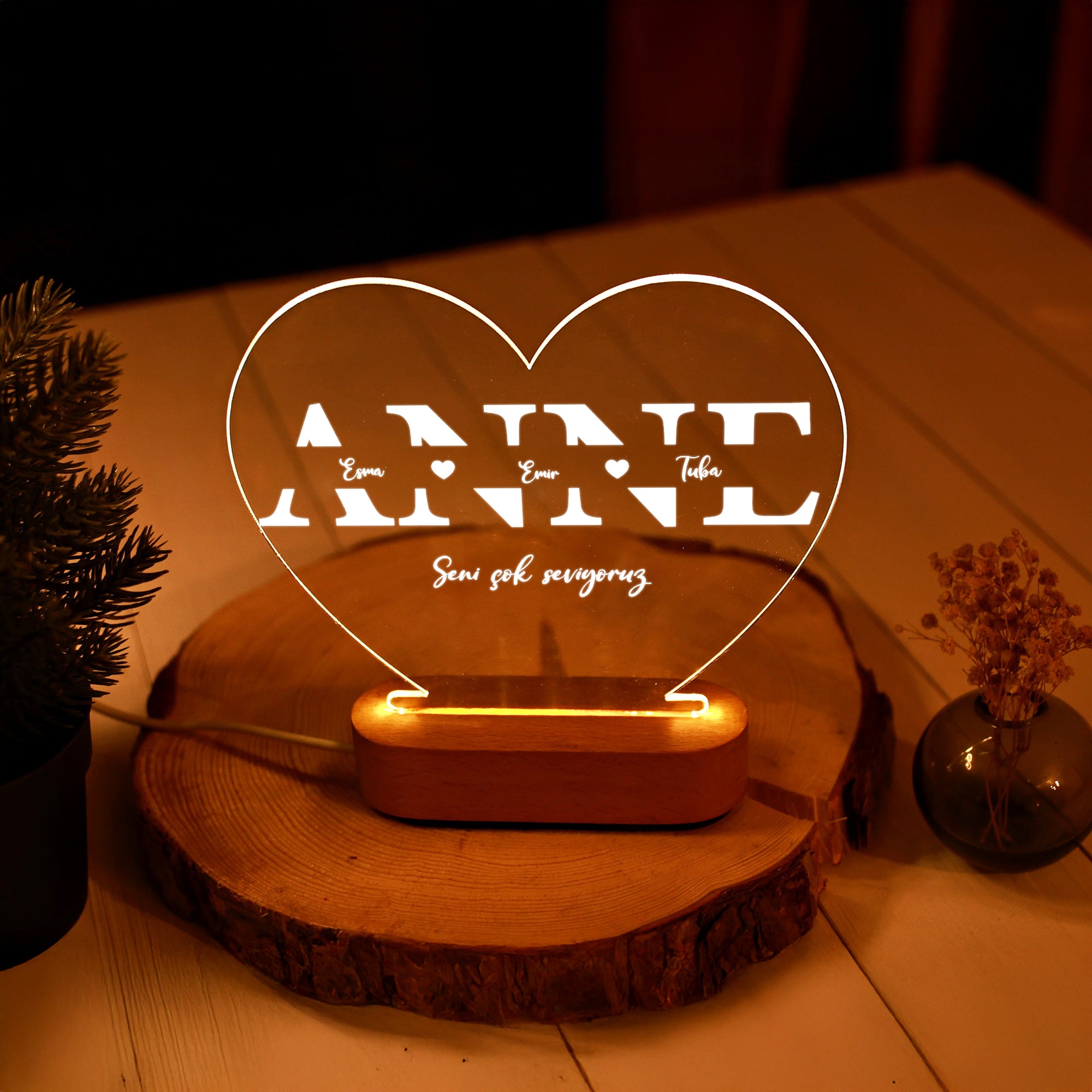 KİŞİYE ÖZEL KALP ANNE LED GECE LAMBASI