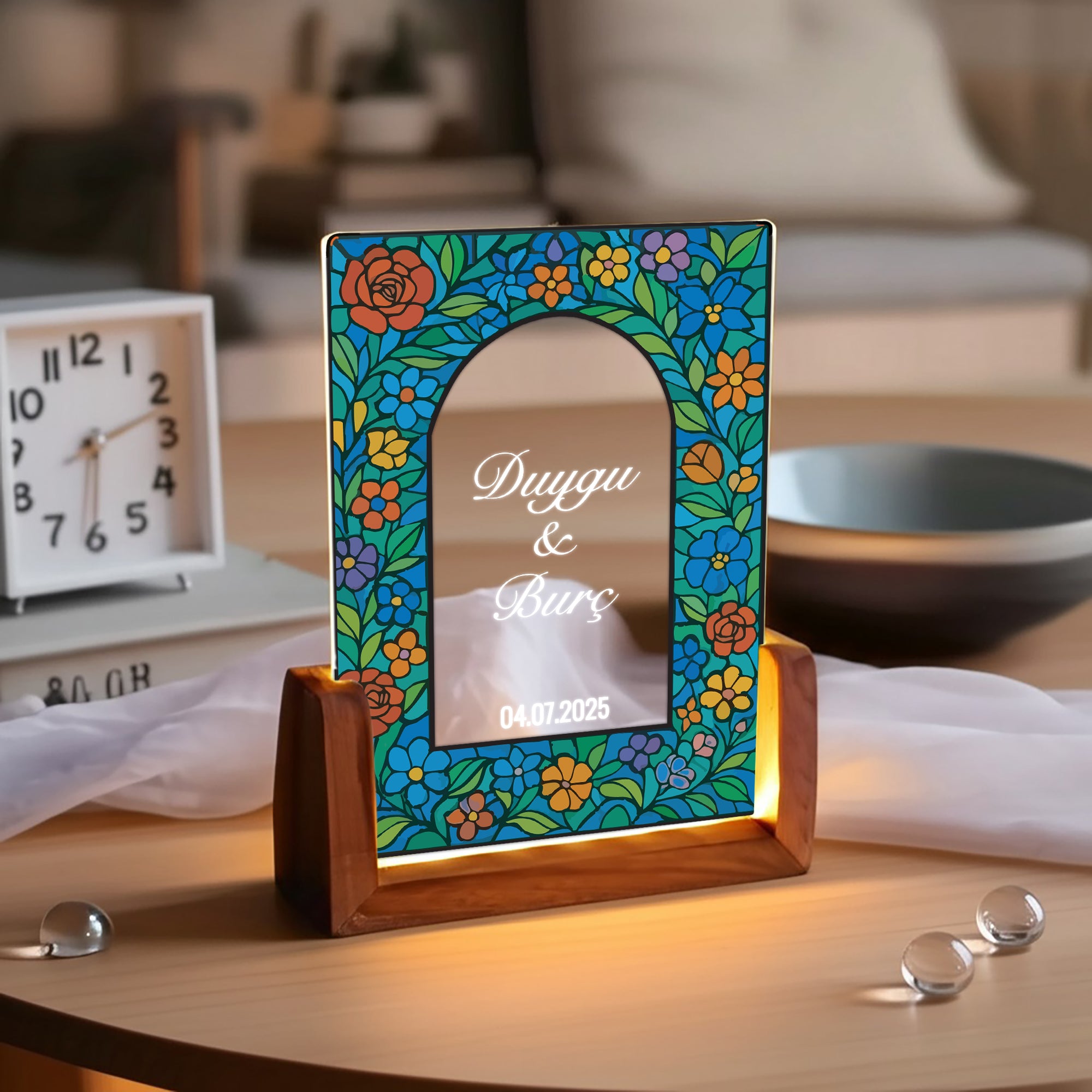 KİŞİYE ÖZEL VİTRAY DESENLİ GECE LAMBASI